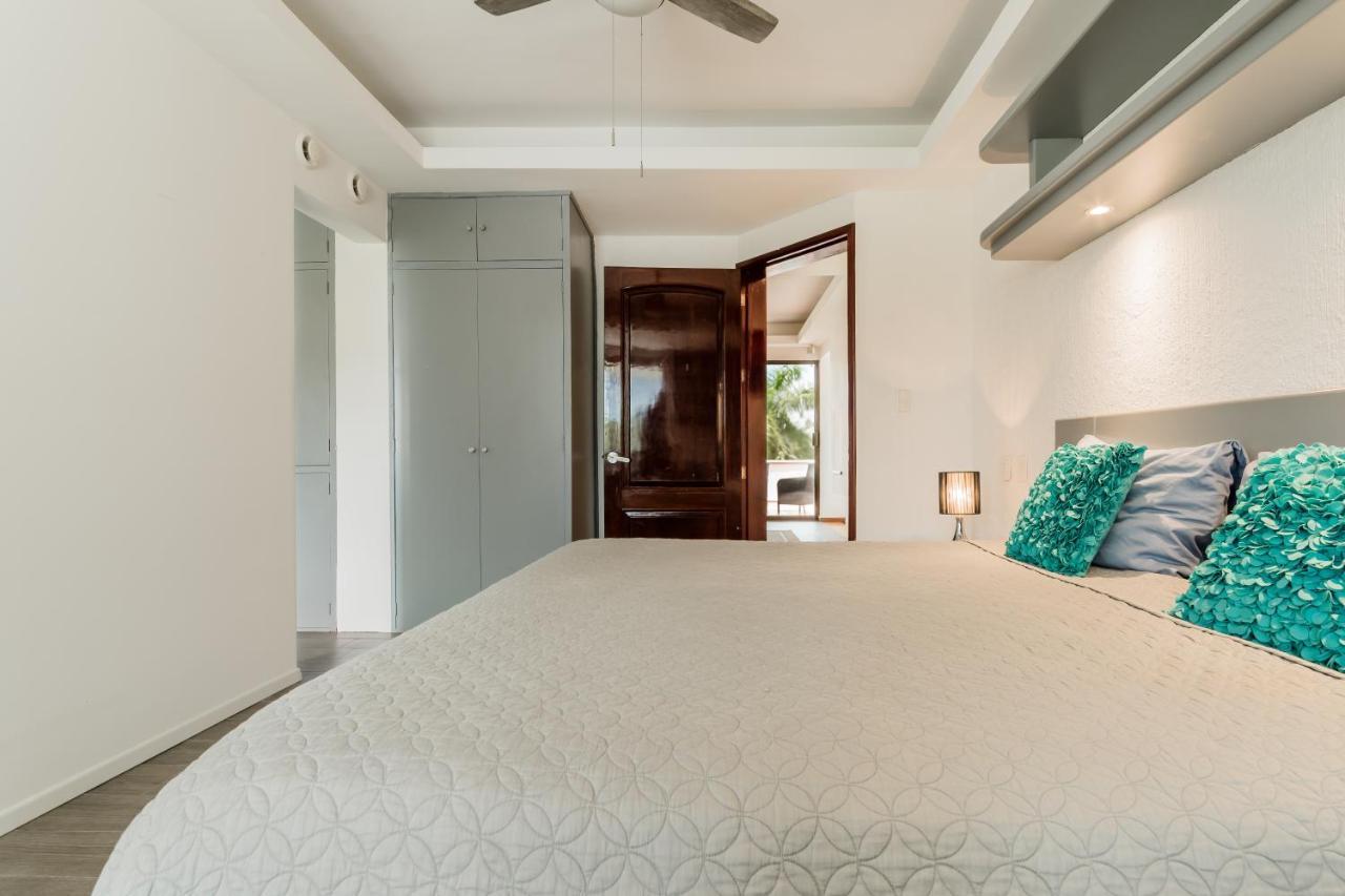 Elegant Lagoon Front Villa By Casa Paraiso Cancún Exterior foto